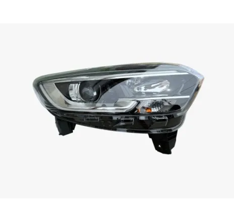 Far dreapta cu bec halogen Renault Kadjar 260103903R