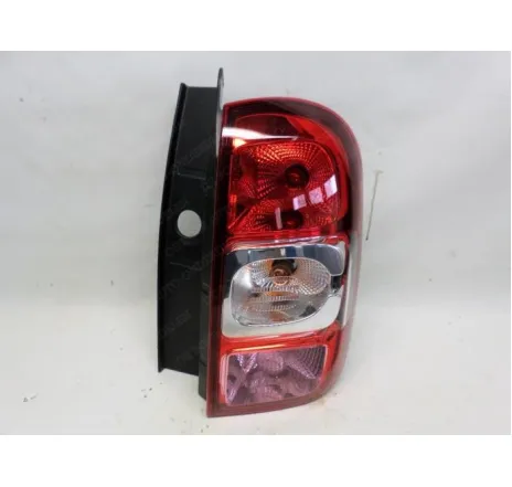 Stop (lampa) spate dreapta Dacia Duster (2014+) 265506837R Renault